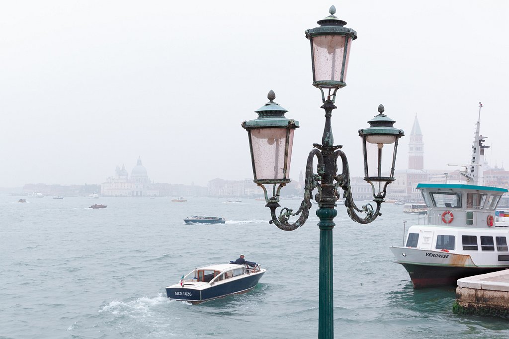 9 - VENEZIA - NEBBIA A SAN GIORGIO.jpg